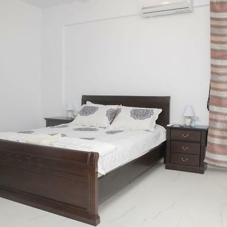 Villa Miron Kamilari Bagian luar foto