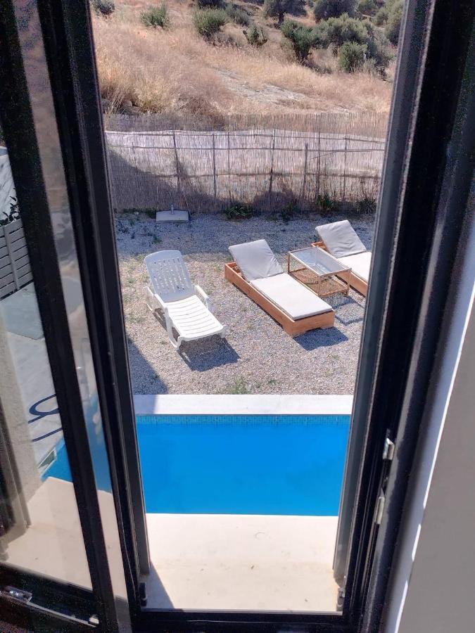 Villa Miron Kamilari Bagian luar foto