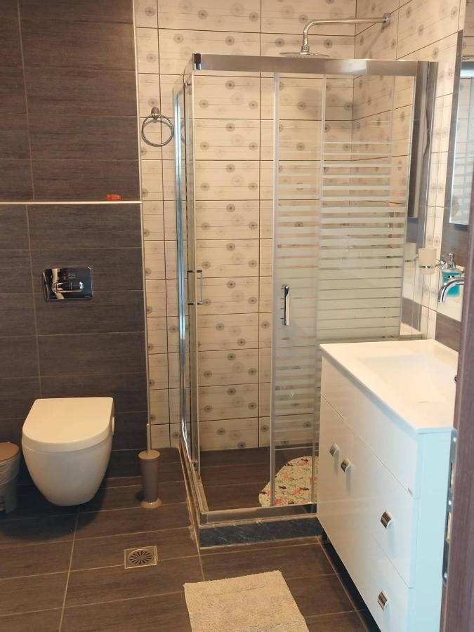 Villa Miron Kamilari Bagian luar foto