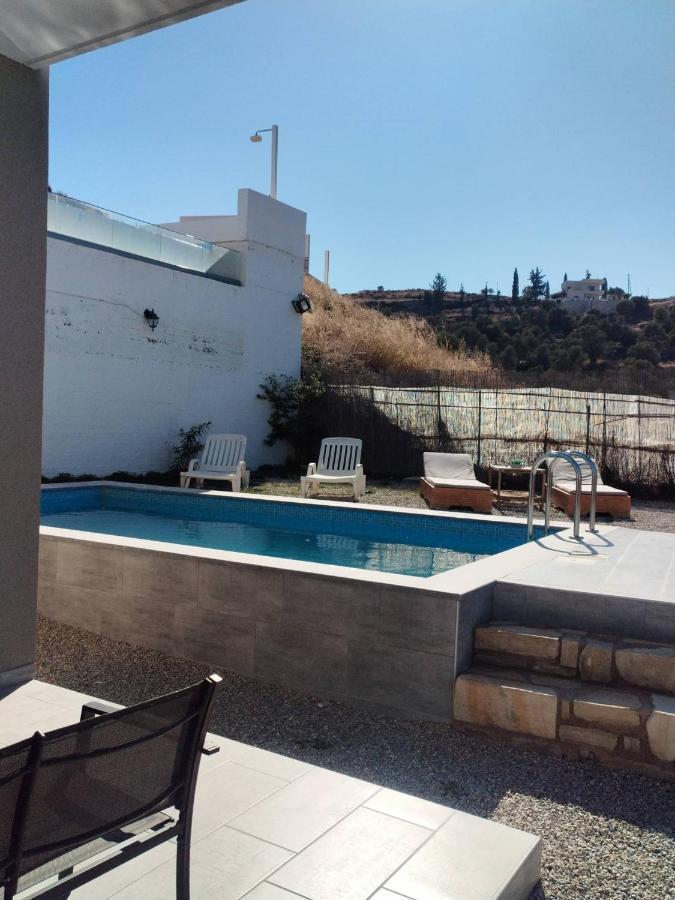 Villa Miron Kamilari Bagian luar foto